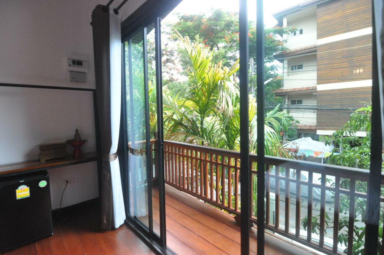 The Eight Ratvithi House Chiang Mai Exterior foto