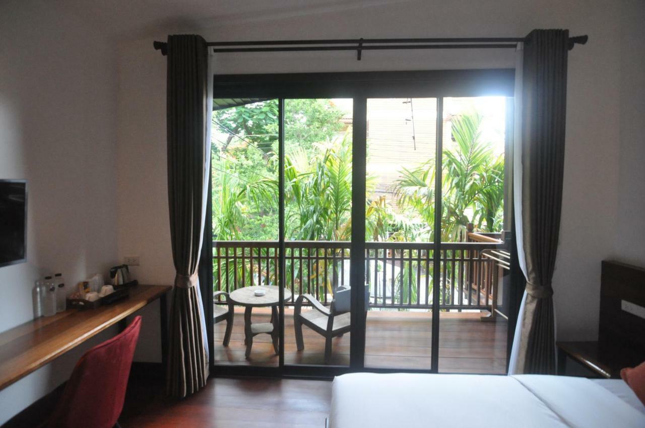 The Eight Ratvithi House Chiang Mai Exterior foto
