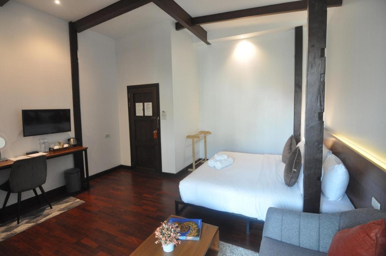 The Eight Ratvithi House Chiang Mai Exterior foto